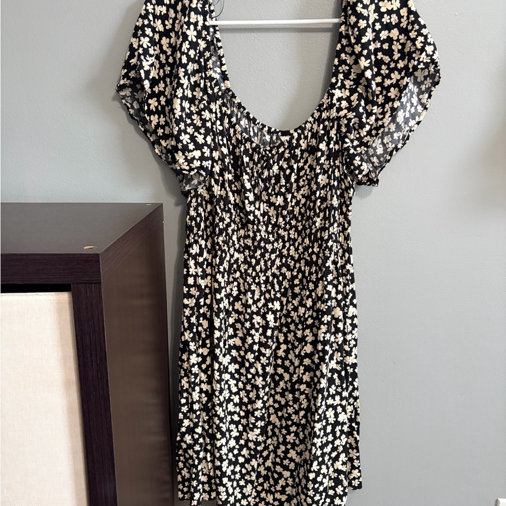 H&M Black and Cream Floral Mini Dress